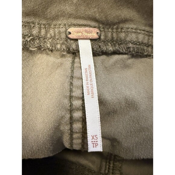 Free People IN MY FEELINGS VELVET CROP SLIM FLARE PANTS olive green women’s XS - Picture 3 of 7